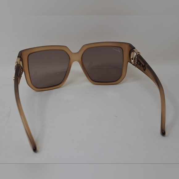 NWT Gucci Women's Sunglasses Horsebit Oversized Square GG3713/S 56mm  56-17-120 - Picture 9 of 16